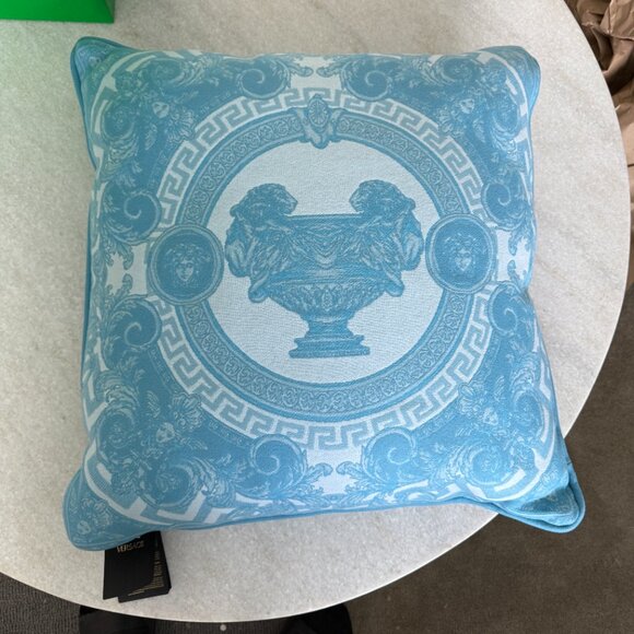 Versace Medusa Print Wool/Cashmere Pillow Cushion, large, New Made in Italy - Picture 2 of 13